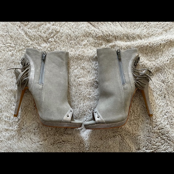 COLIN STUART GRAY GENUINE LEATHER STILETTO BOOTIES - Picture 6 of 7